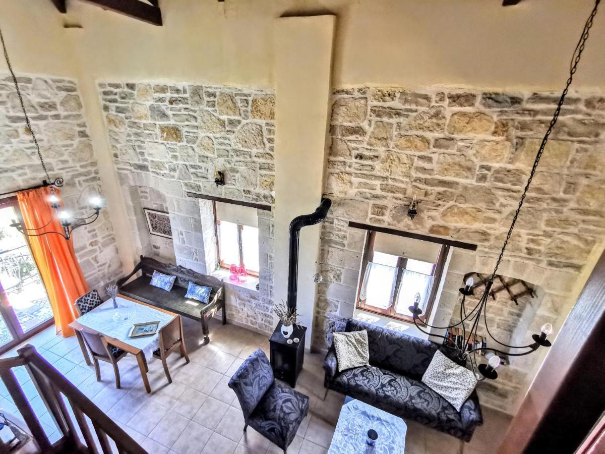 Apartmán Aelia Kamilárion Exteriér fotografie