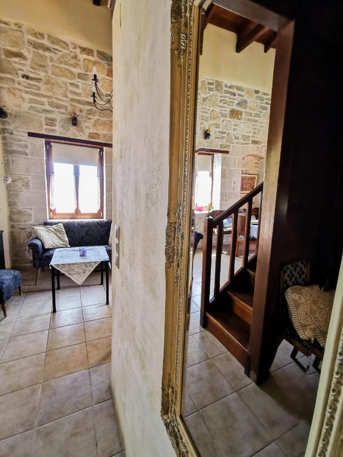 Apartmán Aelia Kamilárion Exteriér fotografie